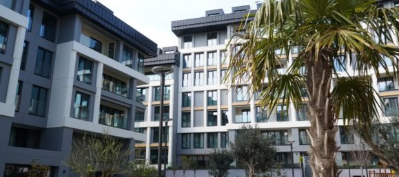 Apartment 1+3 in Istanbul, Turkey No. 7645 3