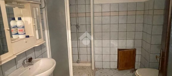 Дом с 4 комнатами в Кастрокьело, Италия № 178079 12