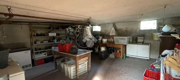 Дом с 4 комнатами в Кастрокьело, Италия № 178079 18