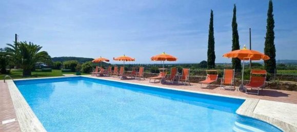 21 bedroom House in Scarlino, Italy No. 1429 8