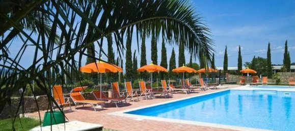 21 bedroom House in Scarlino, Italy No. 1429 7