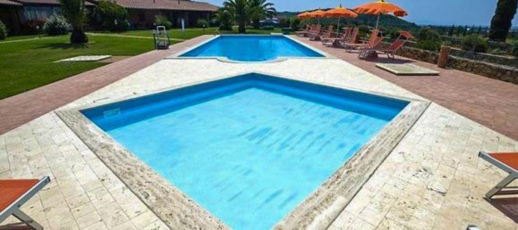 21 bedroom House in Scarlino, Italy No. 1429 9