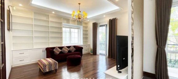 4 bedrooms House in Long Bien, Vietnam No. 685 12