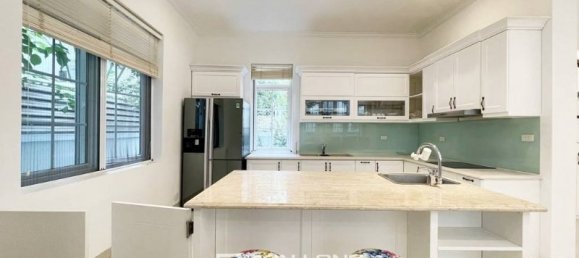 4 bedrooms House in Long Bien, Vietnam No. 685 7