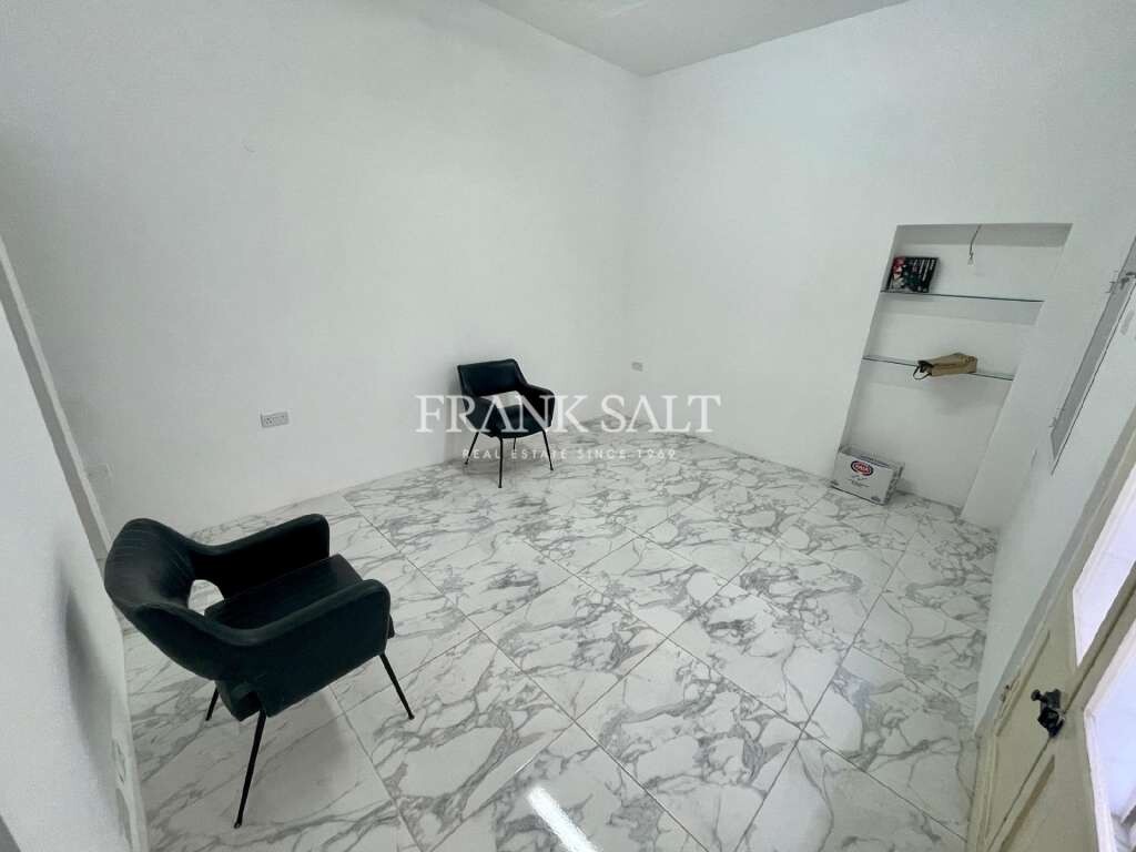  Office in Paola, Malta No. 12346