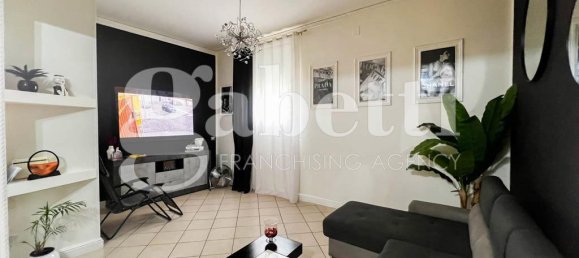4 rooms Duplex in Orta di Atella, Italy No. 107422 11