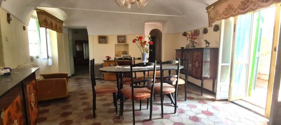 4 rooms House in Castelbianco, Italy No. 284335 3