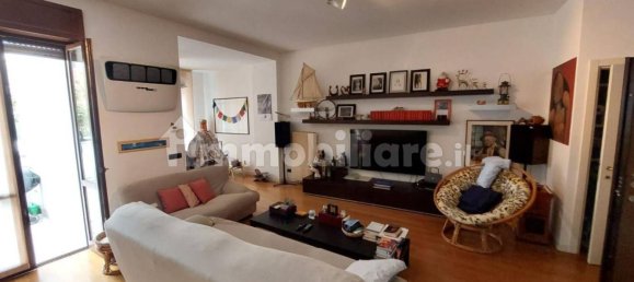 Здание 383м² в Монца, Италия № 311164 9