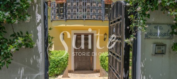 Вилла с 9 комнатами в Палермо, Италия № 219502 3