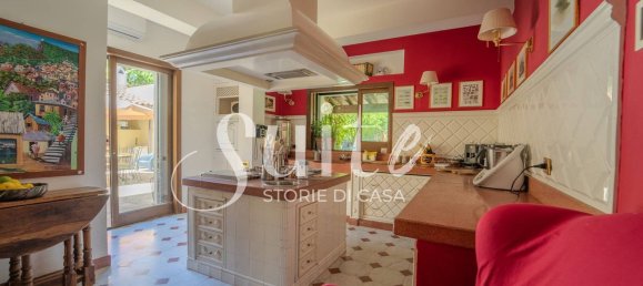 Вилла с 9 комнатами в Палермо, Италия № 219502 15