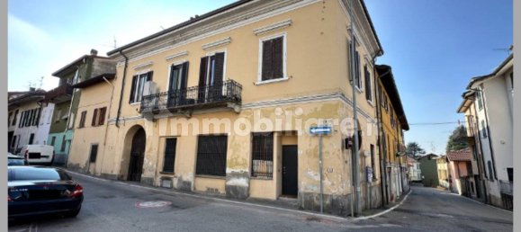 2 bedrooms Apartment in Veduggio con Colzano, Italy No. 283351 34