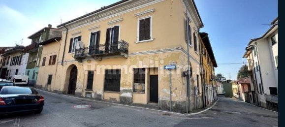 2 bedrooms Apartment in Veduggio con Colzano, Italy No. 283351 16