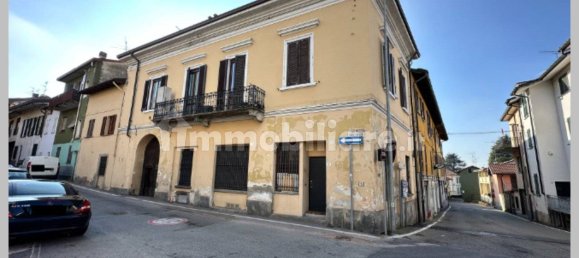 2 bedrooms Apartment in Veduggio con Colzano, Italy No. 283351 25