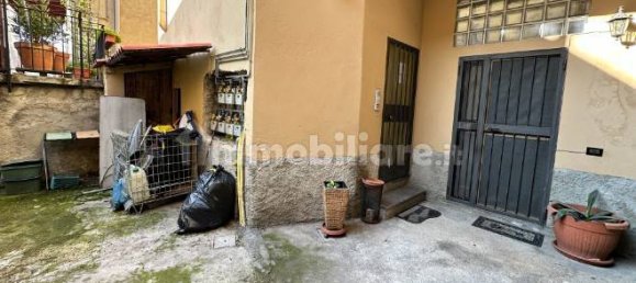 2 bedrooms Apartment in Veduggio con Colzano, Italy No. 283351 20