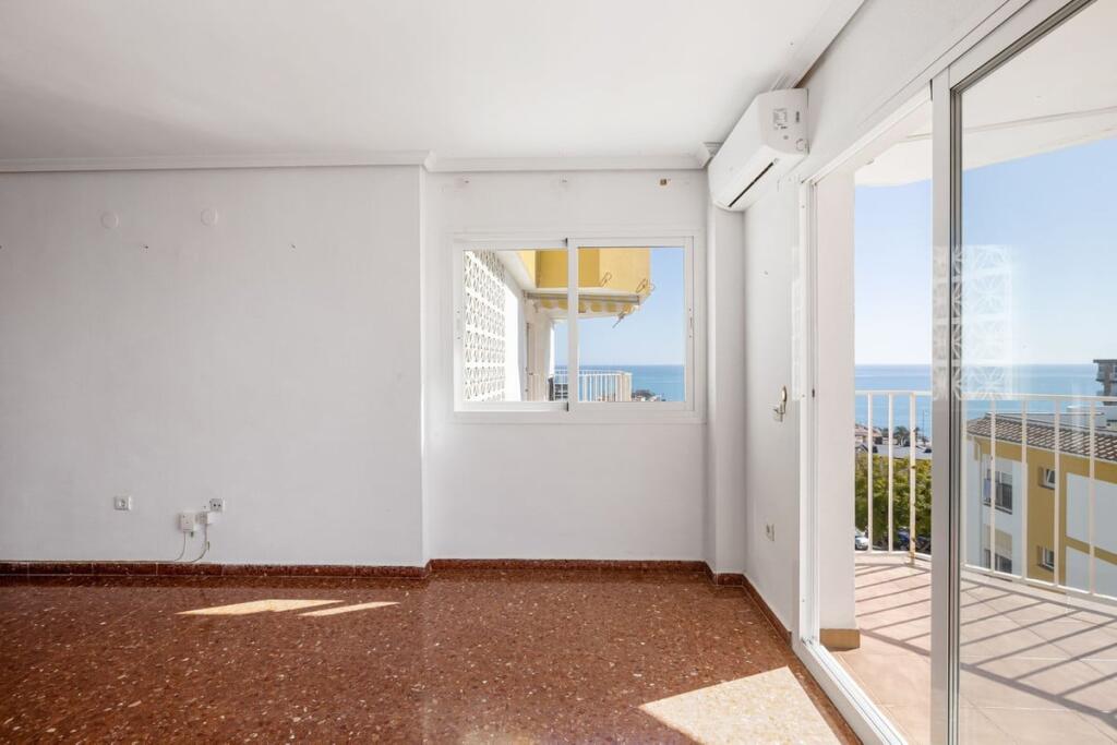 4 bedrooms Penthouse in Torremolinos, Spain No. 190836