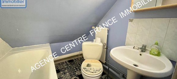 Studio in Bourges, France No. 156172 3