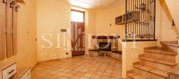3 rooms Apartment in Varese, Italy No. 283233 12