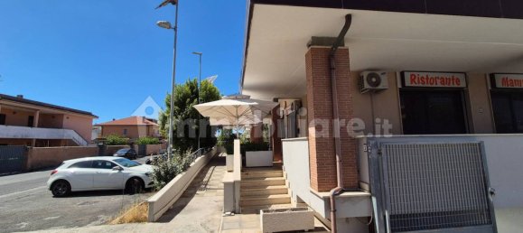 Propiedad comercial de 3 habitaciónes en Fiumicino, Italy No. 258573 5