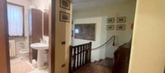 3 rooms House in Belmonte Piceno, Italy No. 257778 5