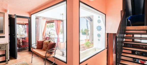 7 Schlafzimmer Villa in Marbella, Spain, Nr. 93216 22