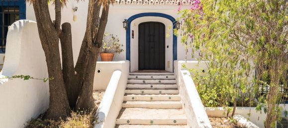 7 Schlafzimmer Villa in Marbella, Spain, Nr. 93216 40