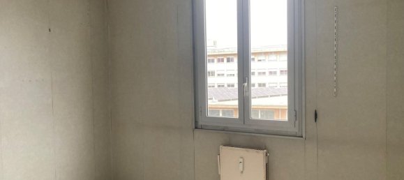 7غرفة شقة في Savona, Italy رقم 15619 7