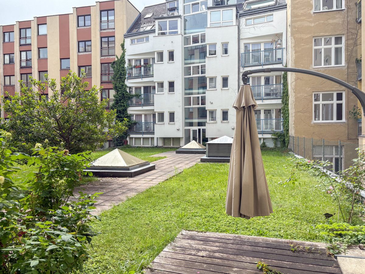 2 rooms Office in Alsergrund, Austria No. 46260