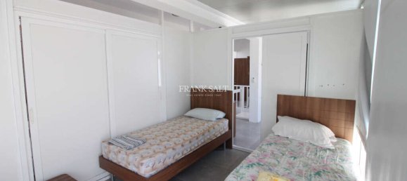 4 bedrooms Penthouse in Saint Julian's, Malta No. 3402 11