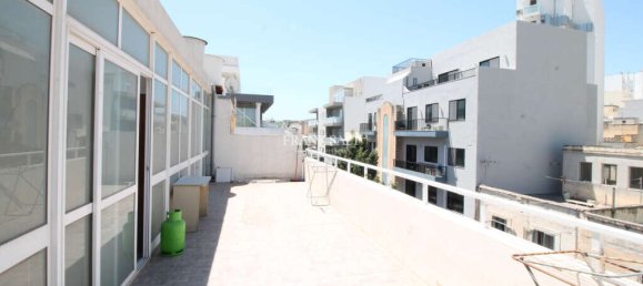 4 bedrooms Penthouse in Saint Julian's, Malta No. 3402 12