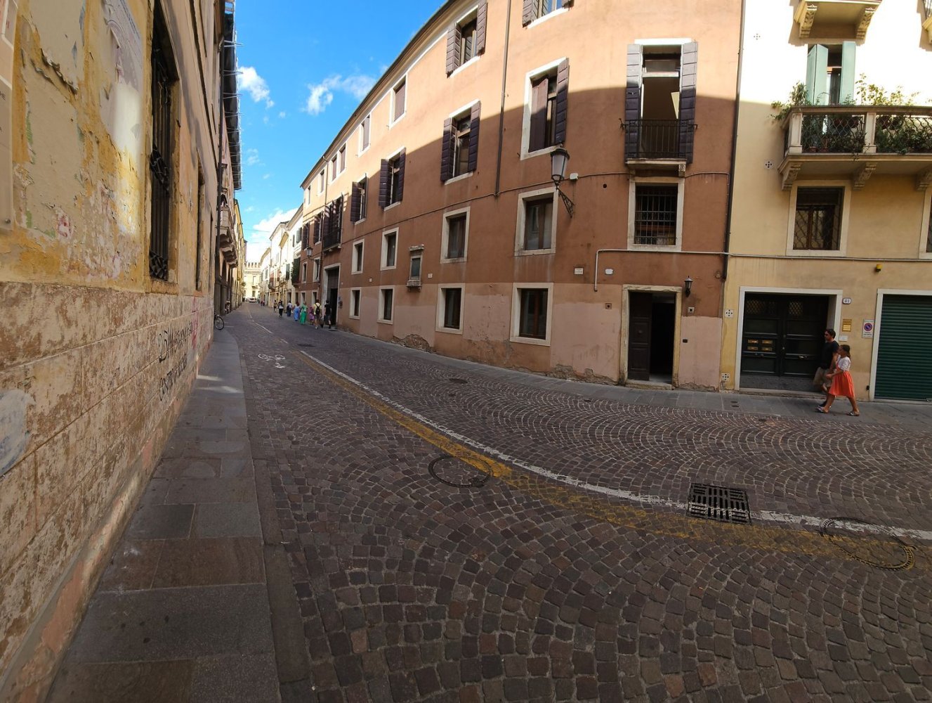 62m² Office in Padua, Italy No. 262290