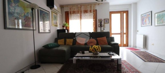 3 chambres Maison à Cagliari, Italy No. 218519 12