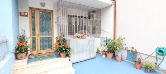 3 chambres Maison à Cagliari, Italy No. 218519 25