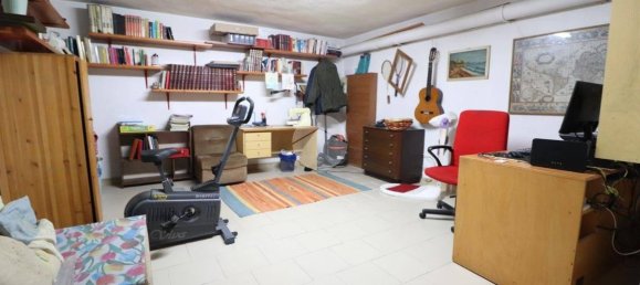 3 chambres Maison à Cagliari, Italy No. 218519 20