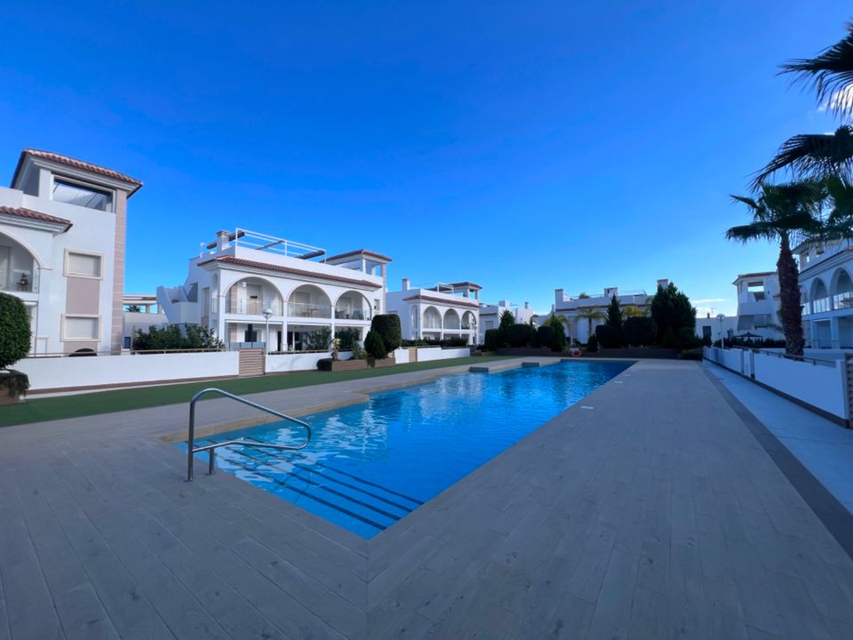 Apartamento T2 em Ciudad Quesada, Spain N.º 163167