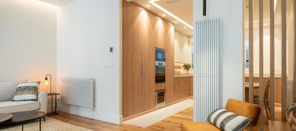 Apartamento de 3 dormitorios en Madrid, Spain No. 191649 22