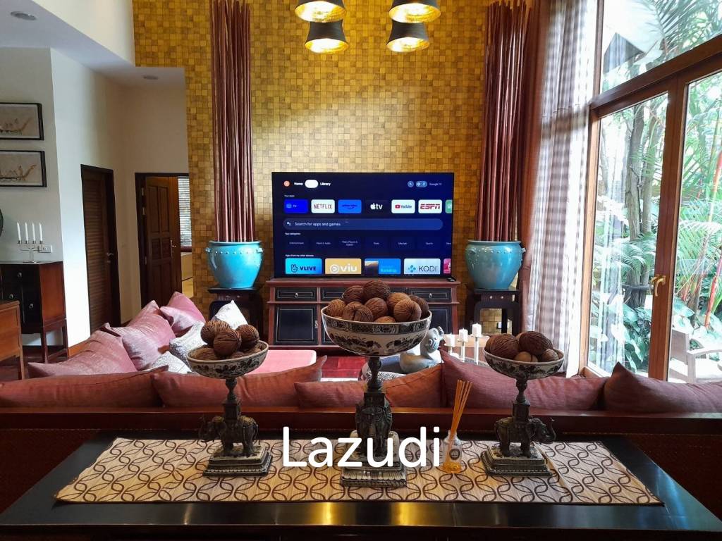 3 bedrooms Villa in Pattaya, Thailand No. 17109