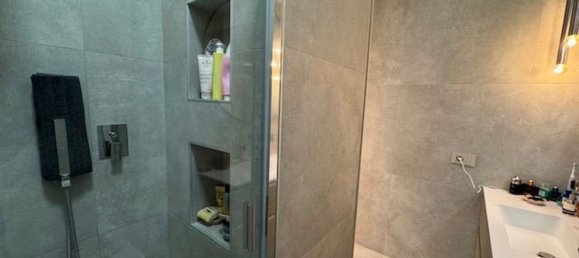 2 bedrooms Apartment in Milan, Italy No. 360740 48