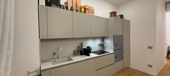 2 bedrooms Apartment in Milan, Italy No. 360740 31