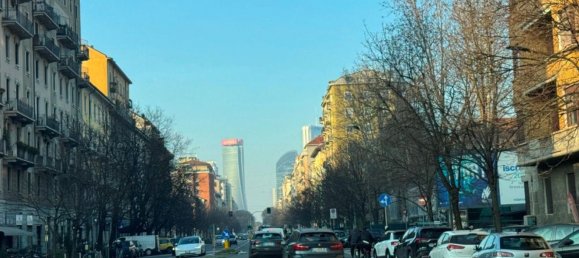 2 bedrooms Apartment in Milan, Italy No. 360740 14