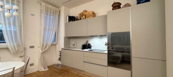 2 bedrooms Apartment in Milan, Italy No. 360740 43
