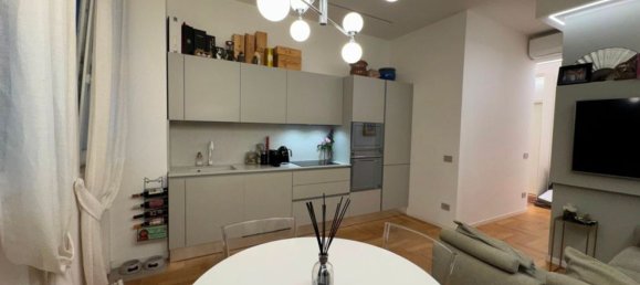 2 bedrooms Apartment in Milan, Italy No. 360740 30