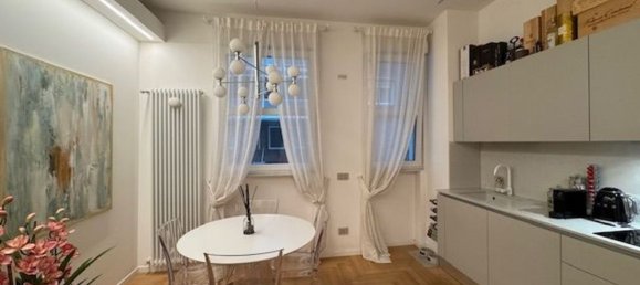 2 bedrooms Apartment in Milan, Italy No. 360740 44