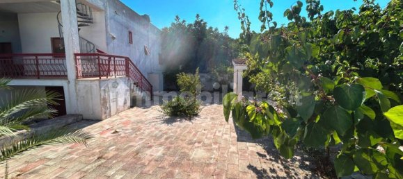 Квартира с 2 спальнями в Торричелла, Италия № 169545 9