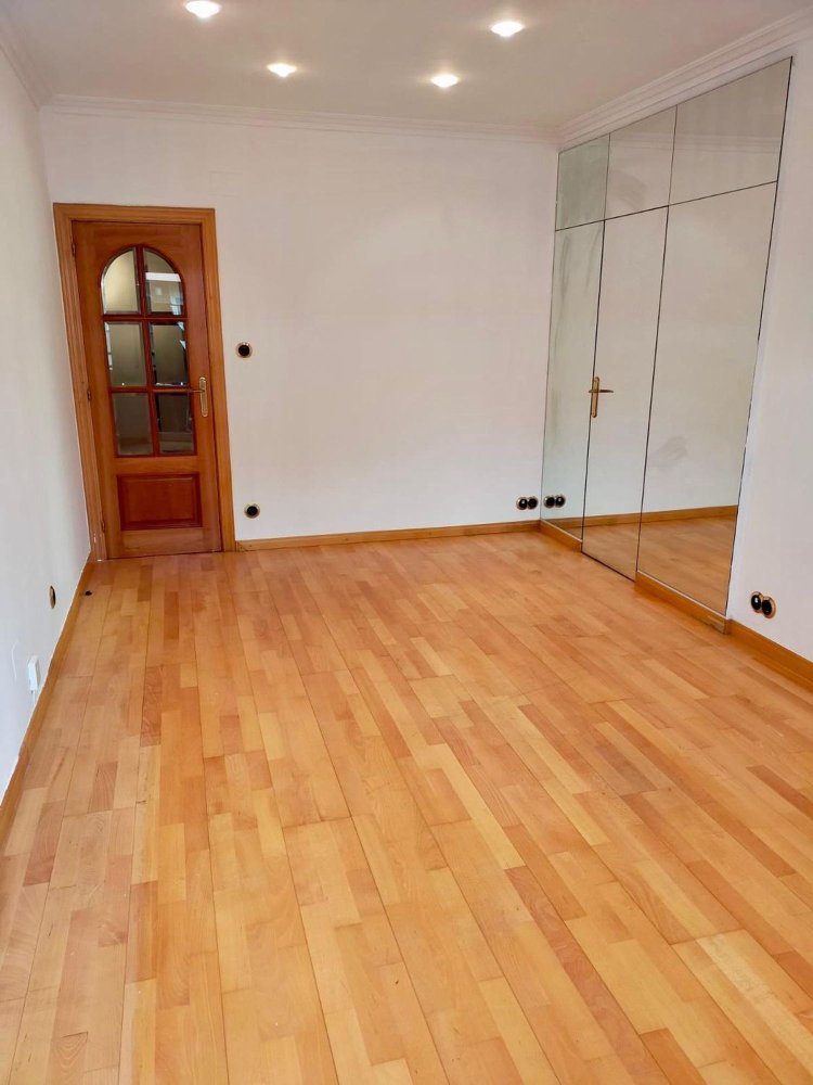 Apartamento de 2 dormitorios en Sant Feliu de Llobregat, Spain No. 262089