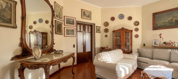 5 rooms Apartment in Como, Italy No. 33579 27