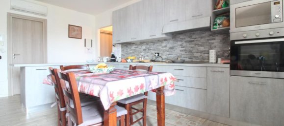 4 rooms Apartment in San Genesio ed Uniti, Italy No. 42279 5