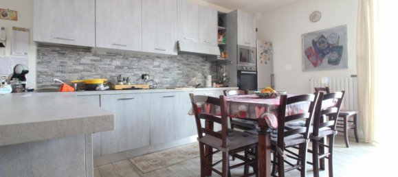 4 rooms Apartment in San Genesio ed Uniti, Italy No. 42279 10