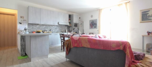 4 rooms Apartment in San Genesio ed Uniti, Italy No. 42279 3