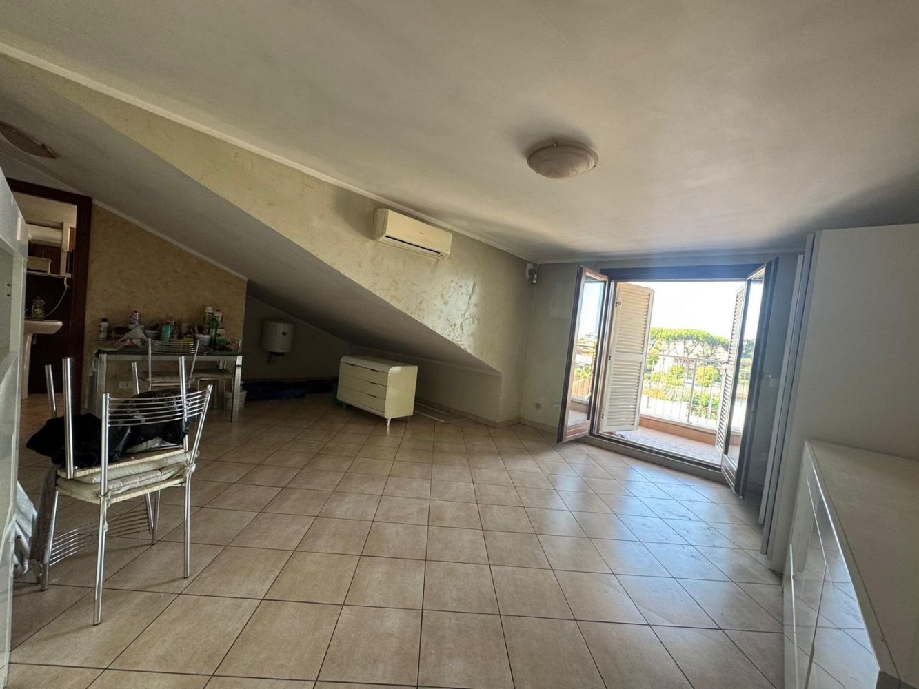 Apartamento de 1 dormitorio en Ciampino, Italy No. 313111