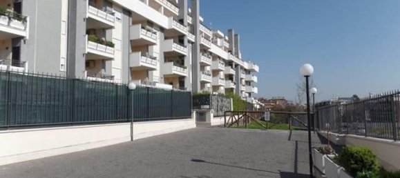 3 Schlafzimmer Wohnung in Rome, Italy, Nr. 155596 2